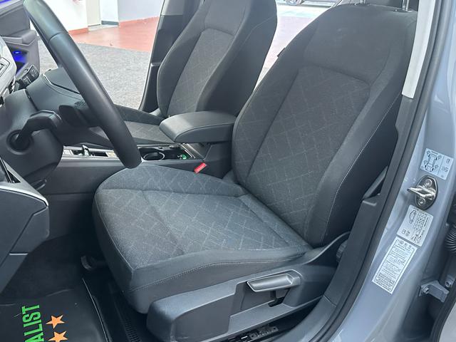 VOLKSWAGEN Golf 1.0 eTSI DSG ACC|PADDLES|LUCI.AMBIENTE|NEOPATENTAT