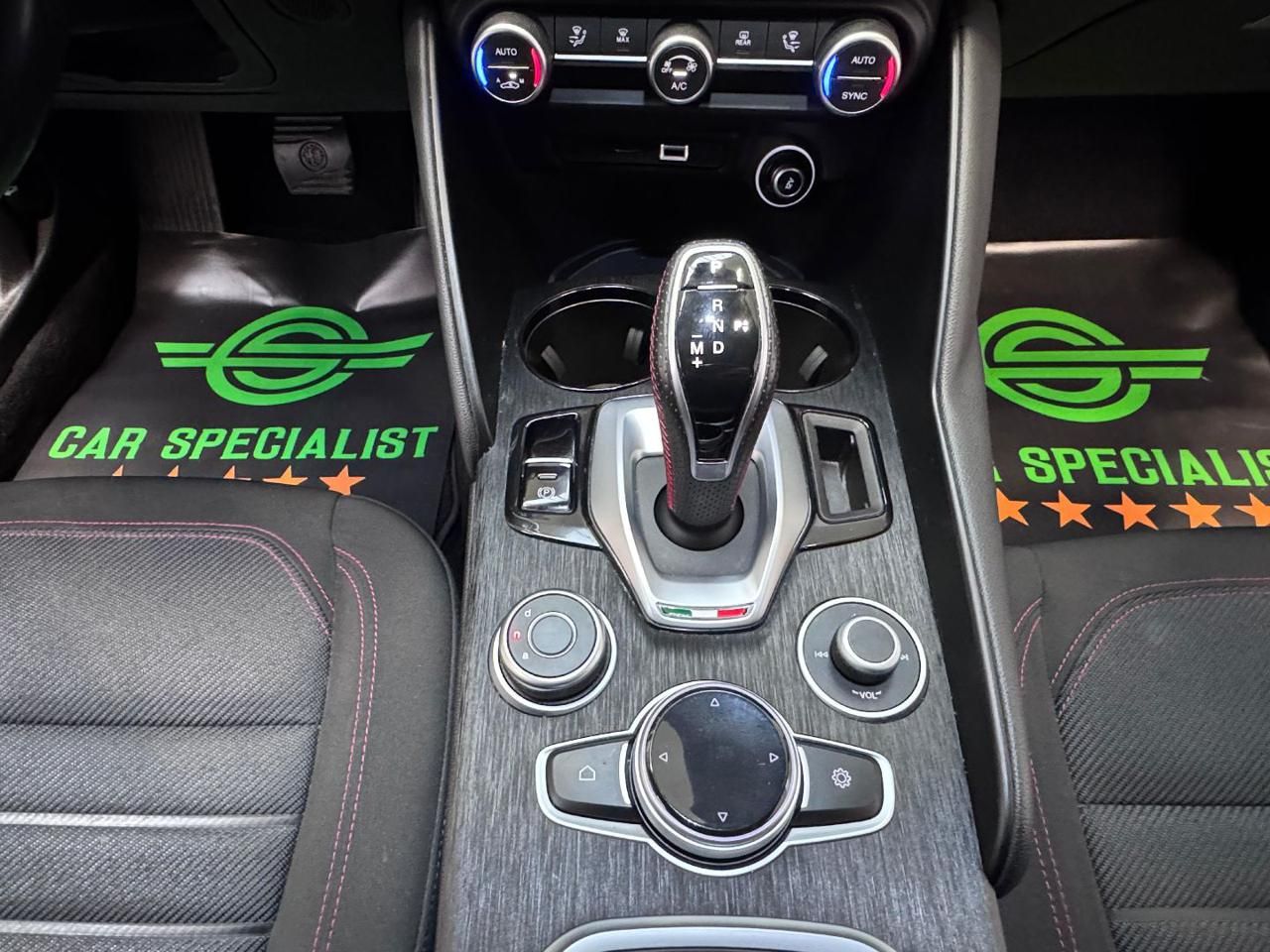 Alfa Romeo Giulia 2.2 160 CV Rosso Edizione LED|PADDLES|RETROCAMERA