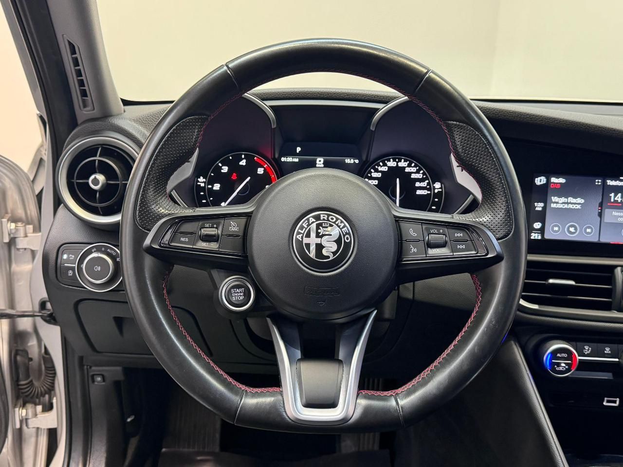 Alfa Romeo Giulia 2.2 160 CV Rosso Edizione LED|PADDLES|RETROCAMERA