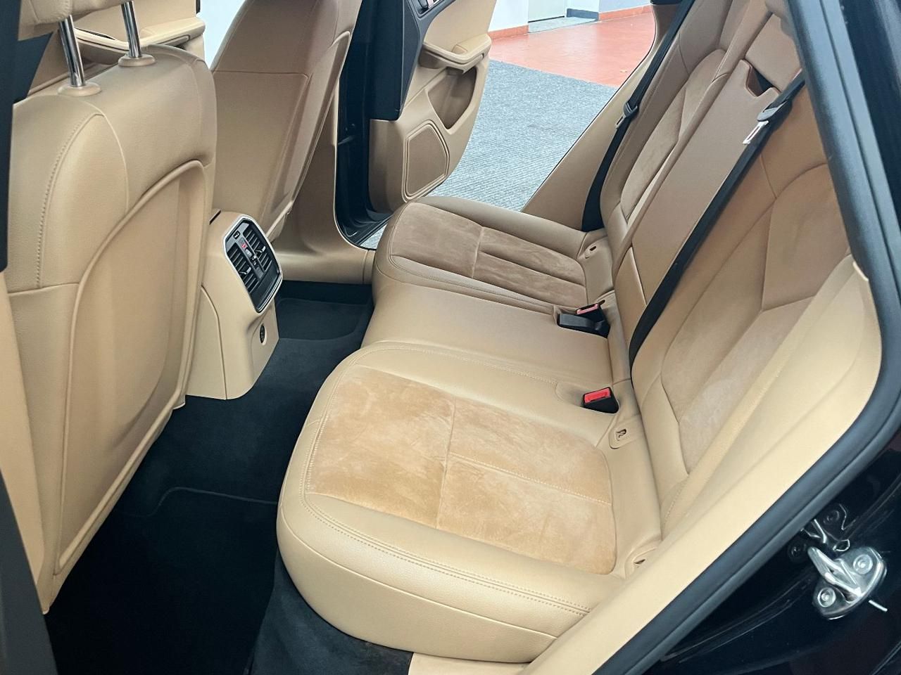 Porsche Macan 3.0 S Diesel LED|PADDLES|PELLE|CRUISE|20′