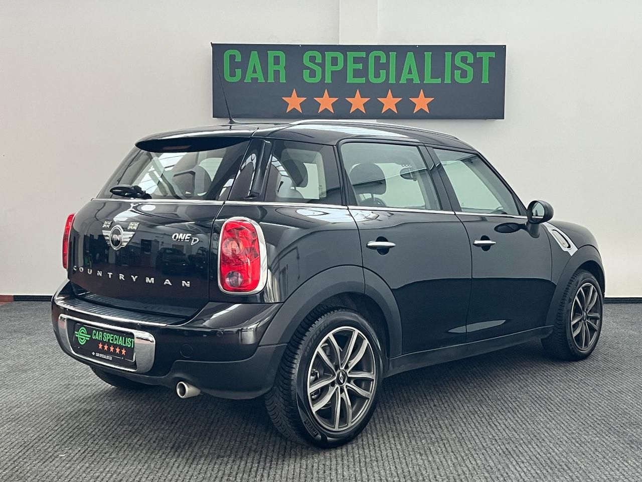 MINI Cooper Countryman Mini One D Countryman NEOPATENTATI|SENSORI|17′