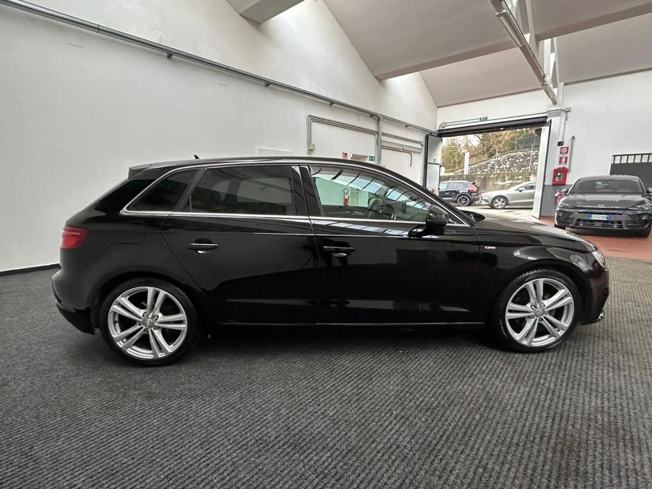 Audi A3 SPB 30 TDI S tronic S-LINE|LED|EURO6D|PADDLES|18′