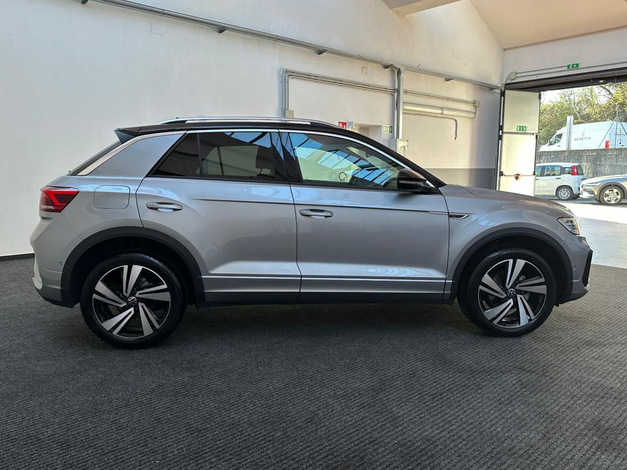 Volkswagen T-Roc 1.5 TSI ACT DSG R-Line RETROCAMERA|ACC|LED|18′
