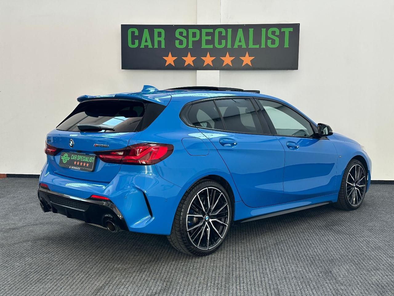 BMW 135 i xDrive TETTO|LED|RETROCAMERA|UNICOPROP.|19′