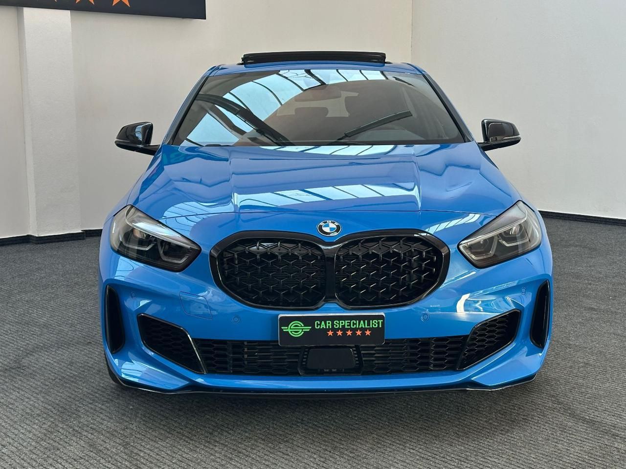 BMW 135 i xDrive TETTO|LED|RETROCAMERA|UNICOPROP.|19′