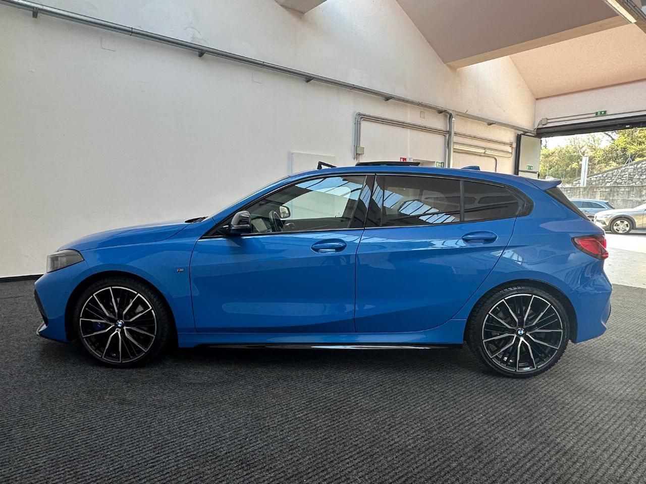 BMW 135 i xDrive TETTO|LED|RETROCAMERA|UNICOPROP.|19′