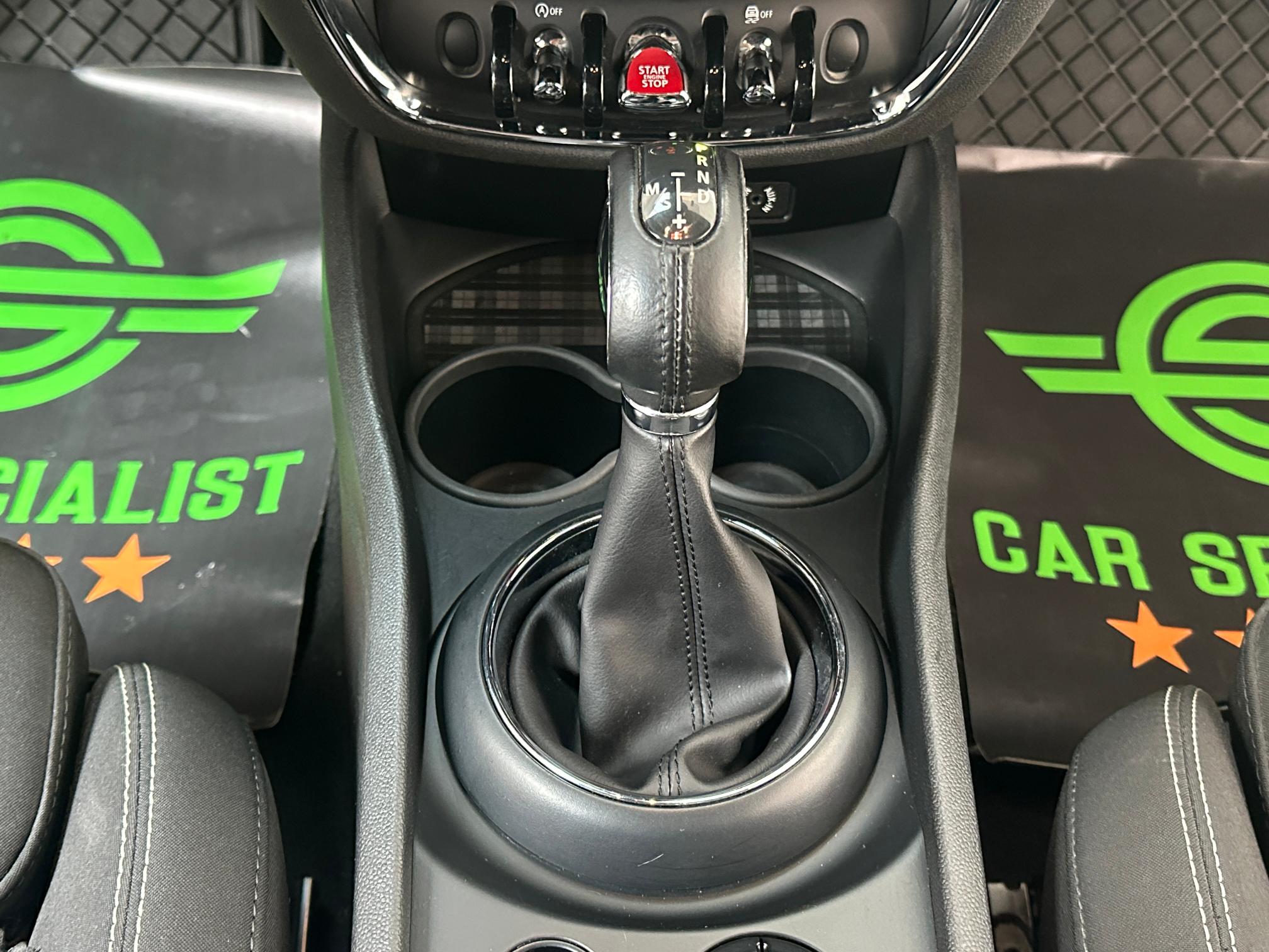 Mini Clubman Cooper D 2.0 D Automatica EURO6|SENSORI|BI-ZONA