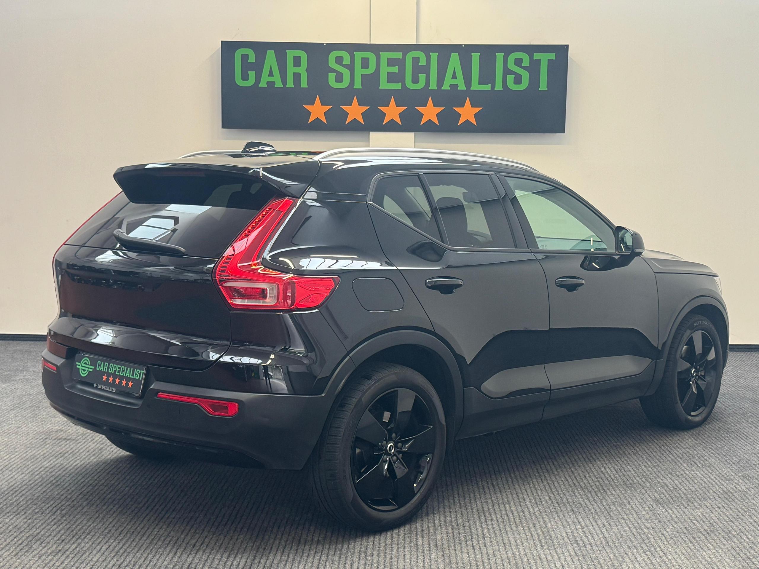 Volvo XC40 2.0 t5 awd geartronic FULL BLACK – 4X4