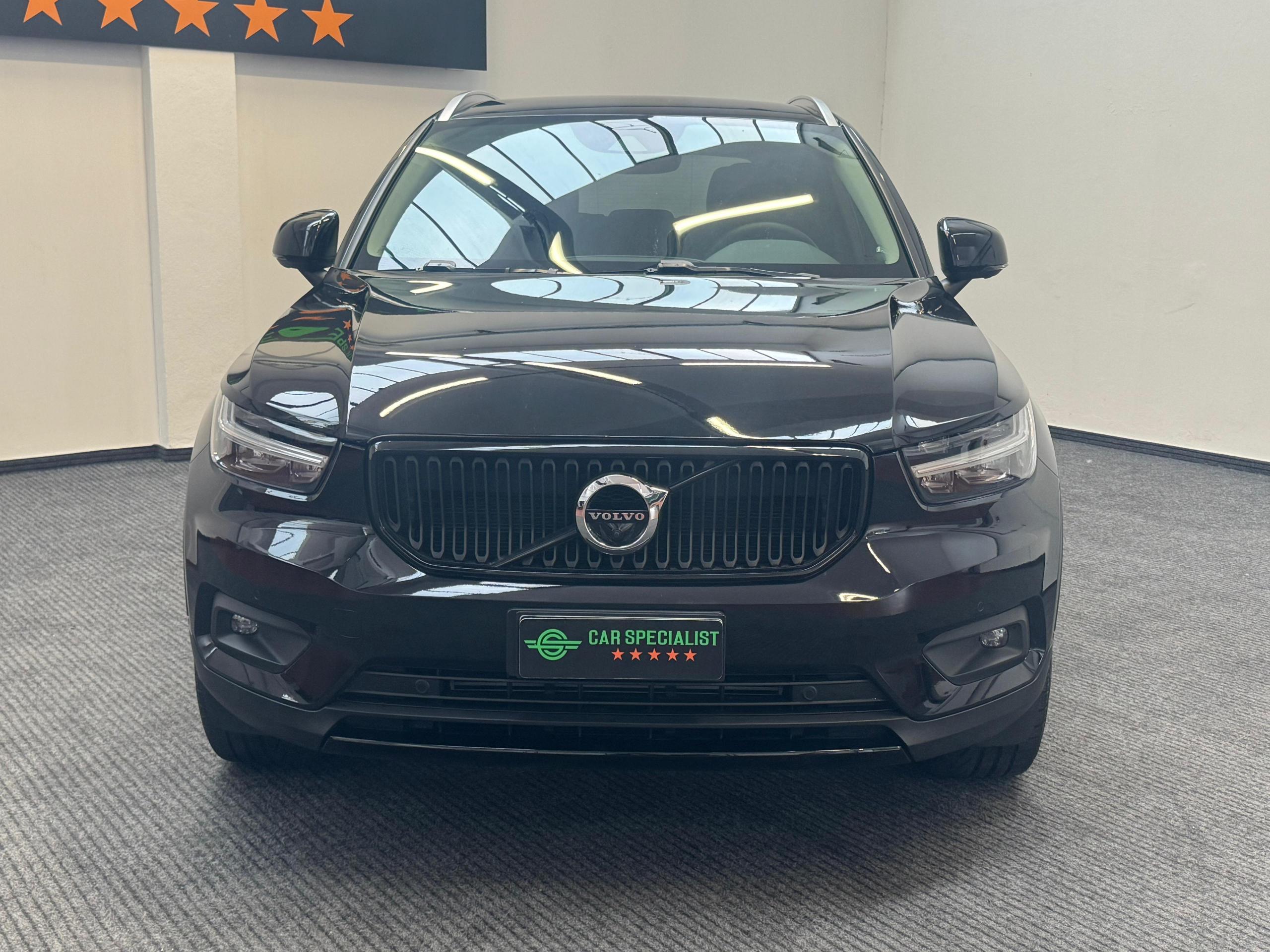 Volvo XC40 2.0 t5 awd geartronic FULL BLACK – 4X4