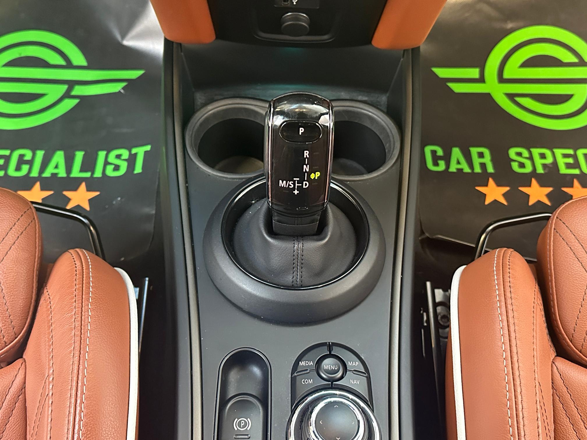 Mini Countryman Cooper 1.5 ALL4 Hype JCW PELLE|SERVICE|CARPLAY|LED|19′