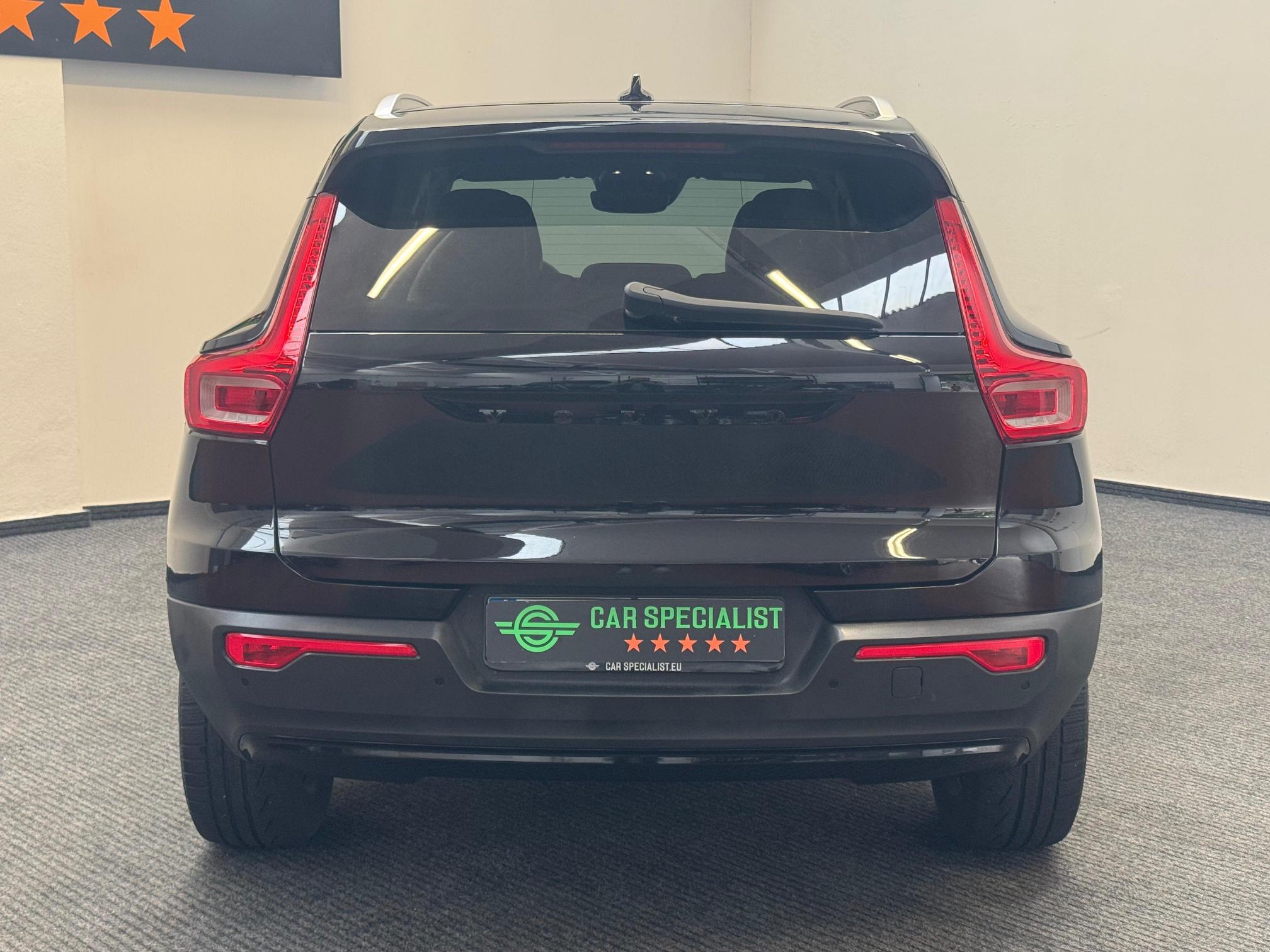 Volvo XC40 2.0 t5 awd geartronic FULL BLACK – 4X4