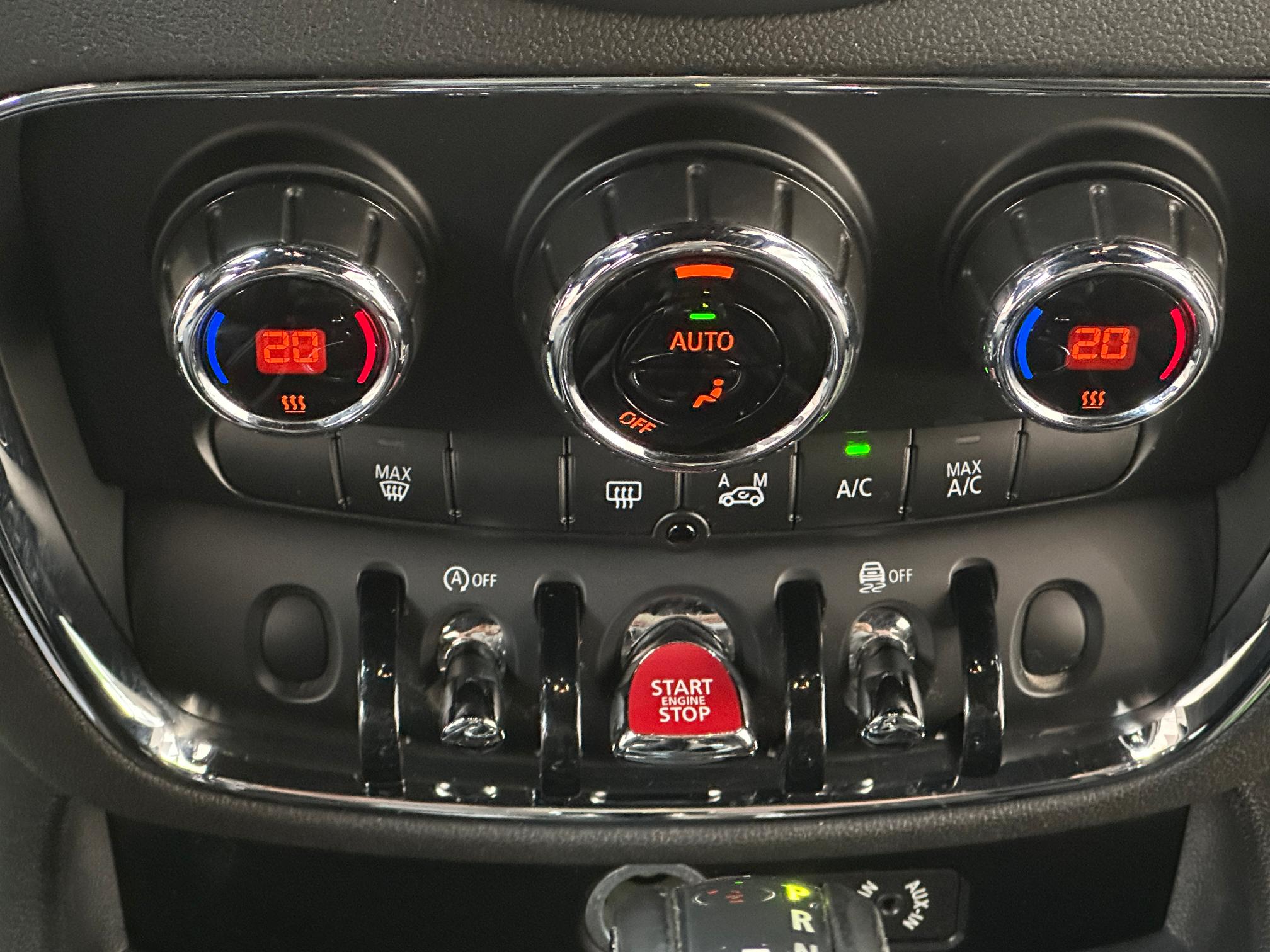 Mini Clubman Cooper D 2.0 D Automatica EURO6|SENSORI|BI-ZONA