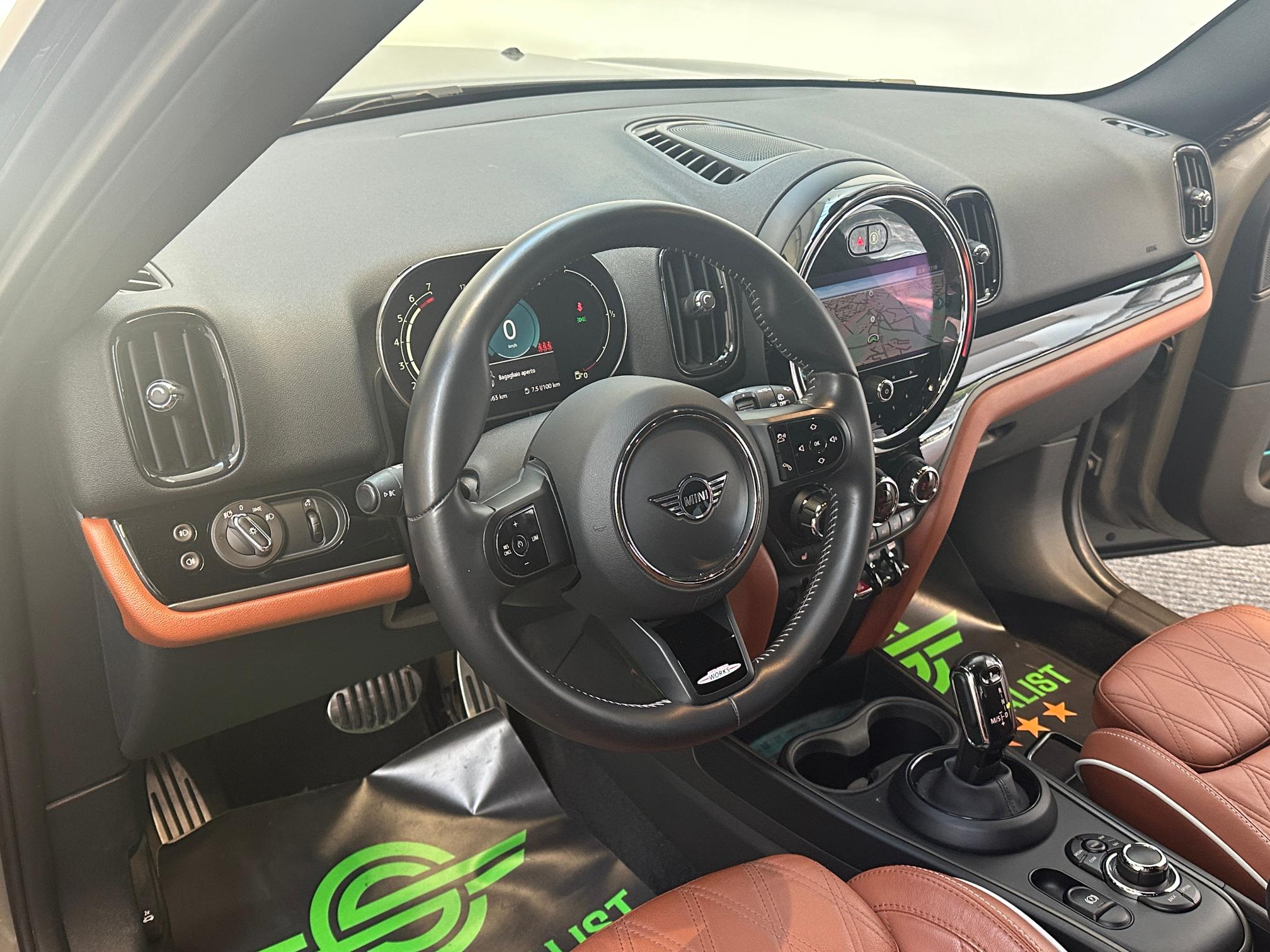 Mini Countryman Cooper 1.5 ALL4 Hype JCW PELLE|SERVICE|CARPLAY|LED|19′