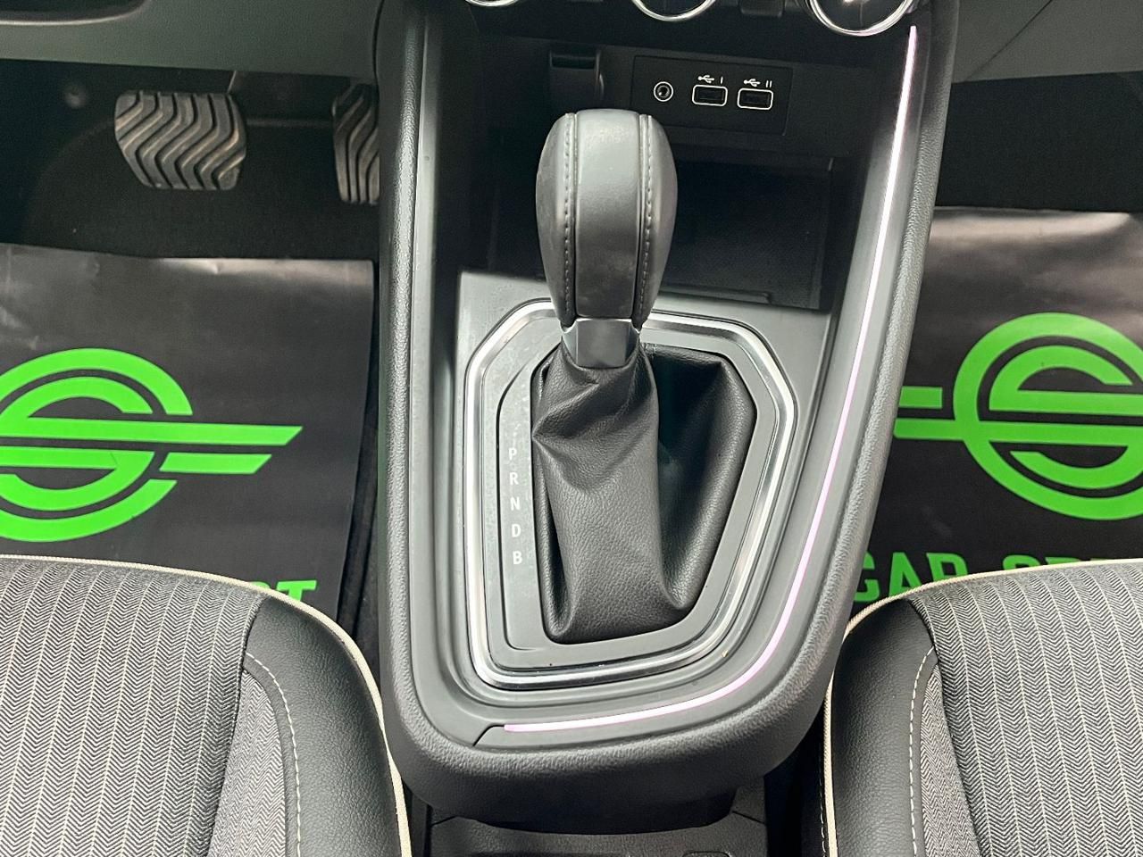 Renault Clio Full Hybrid E-Tech UNIPROP.|RETROCAMERA|CARPLAY