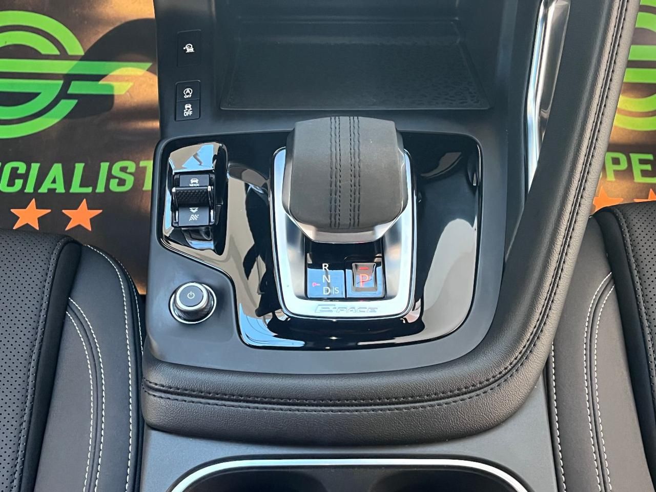 Jaguar E-Pace 2.0D MHEV 163CV AWD Auto R-Dynamic GARANZIA 5 ANNI