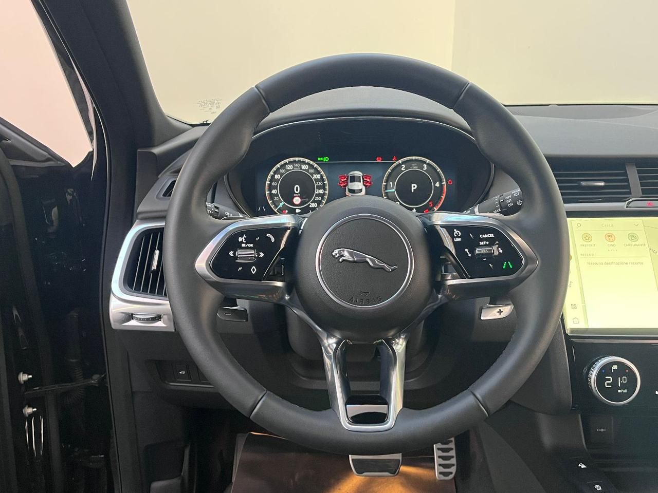 Jaguar E-Pace 2.0D MHEV 163CV AWD Auto R-Dynamic GARANZIA 5 ANNI