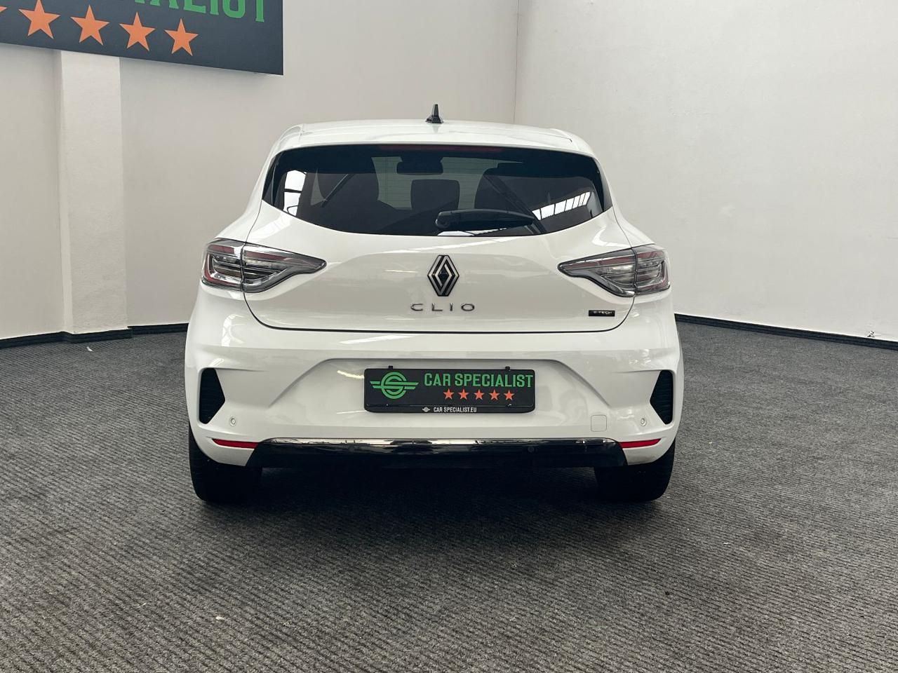 Renault Clio Full Hybrid E-Tech UNIPROP.|RETROCAMERA|CARPLAY