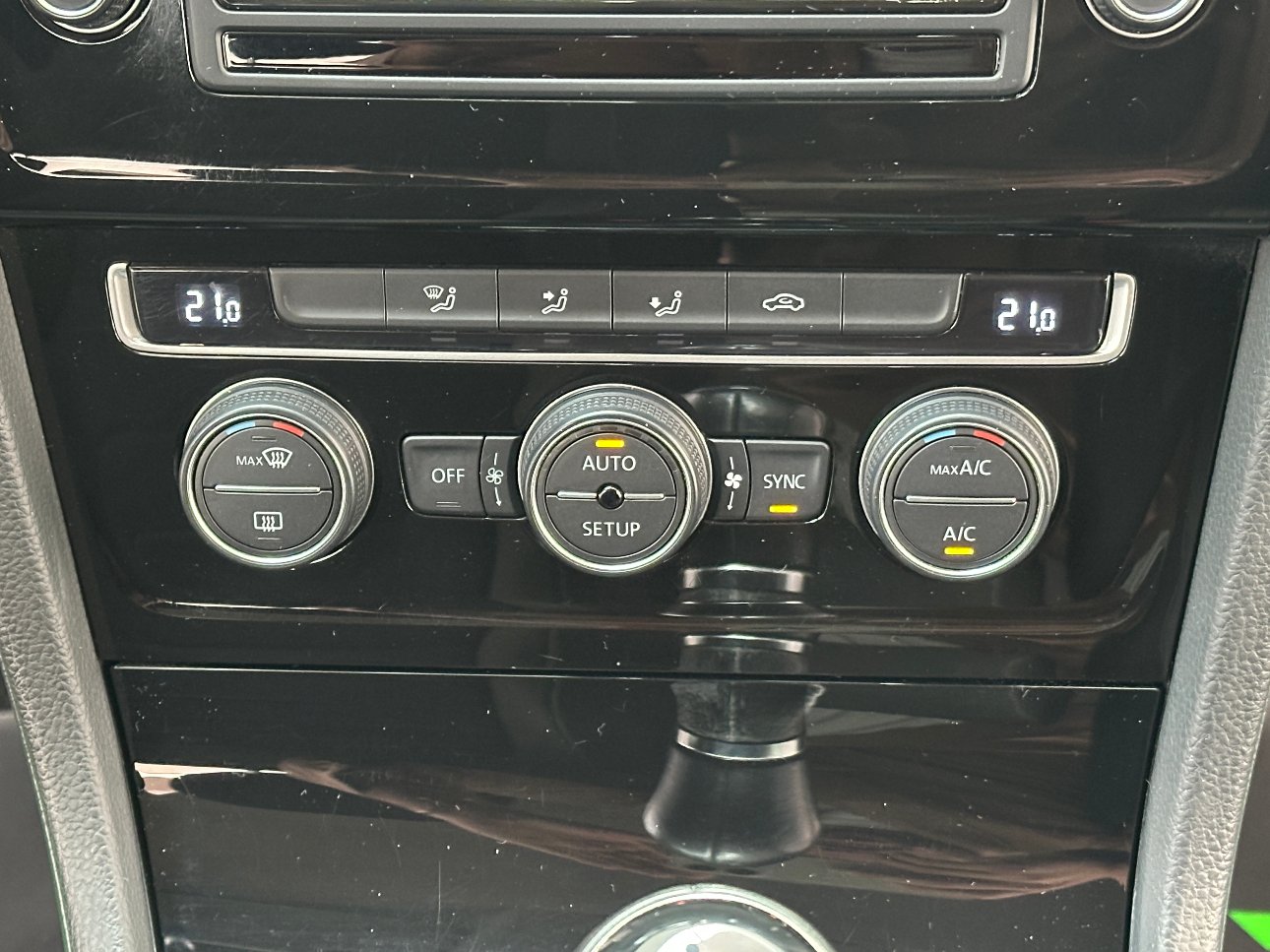 Volkswagen Golf 5 Porte Golf 5p 2.0 tdi Highline 4motion 150cv