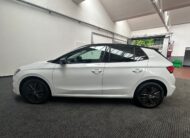 Skoda Fabia 1.0 tsi Young Edition NEOPAT.|CARPLAY|RETROCAMERA