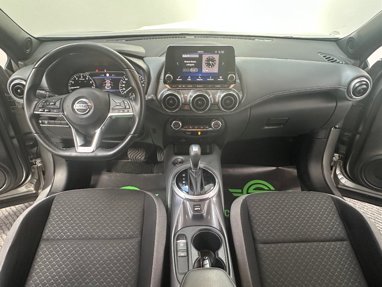 Nissan Juke 1.0 dig-t N-Connecta CDT UNIPROP.|REAR|PADDLES|17′