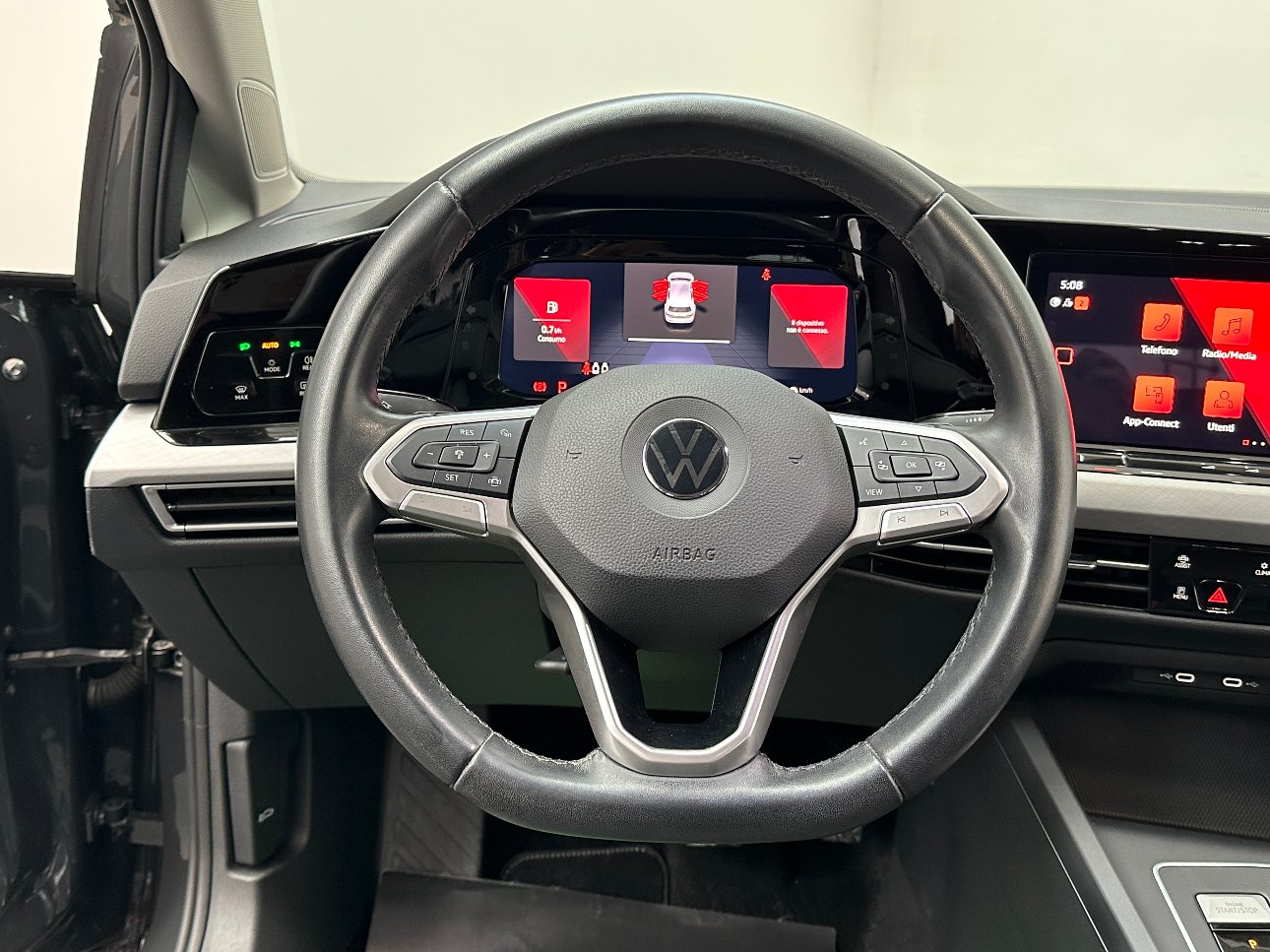 Volkswagen Golf 1.0 etsi 110cv dsg NEOPATENT.|LED|AMBIENTE|ACC