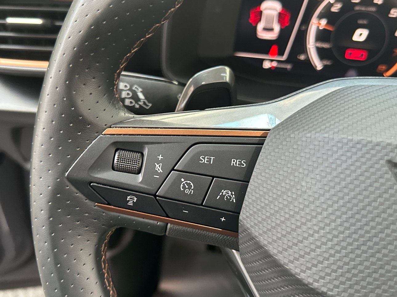Cupra Formentor 1.5 tsi 150cv dsg LED|AMBIENTE|REAR|ACC|18′