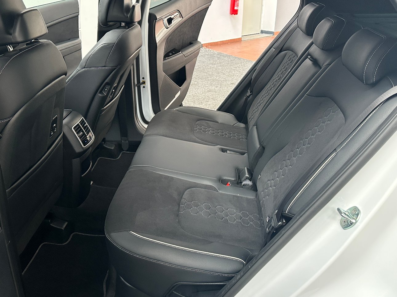 Kia Sportage 1.6 tgdi hev GT-line UNIPROP.|TETTO|360|ACC|18′