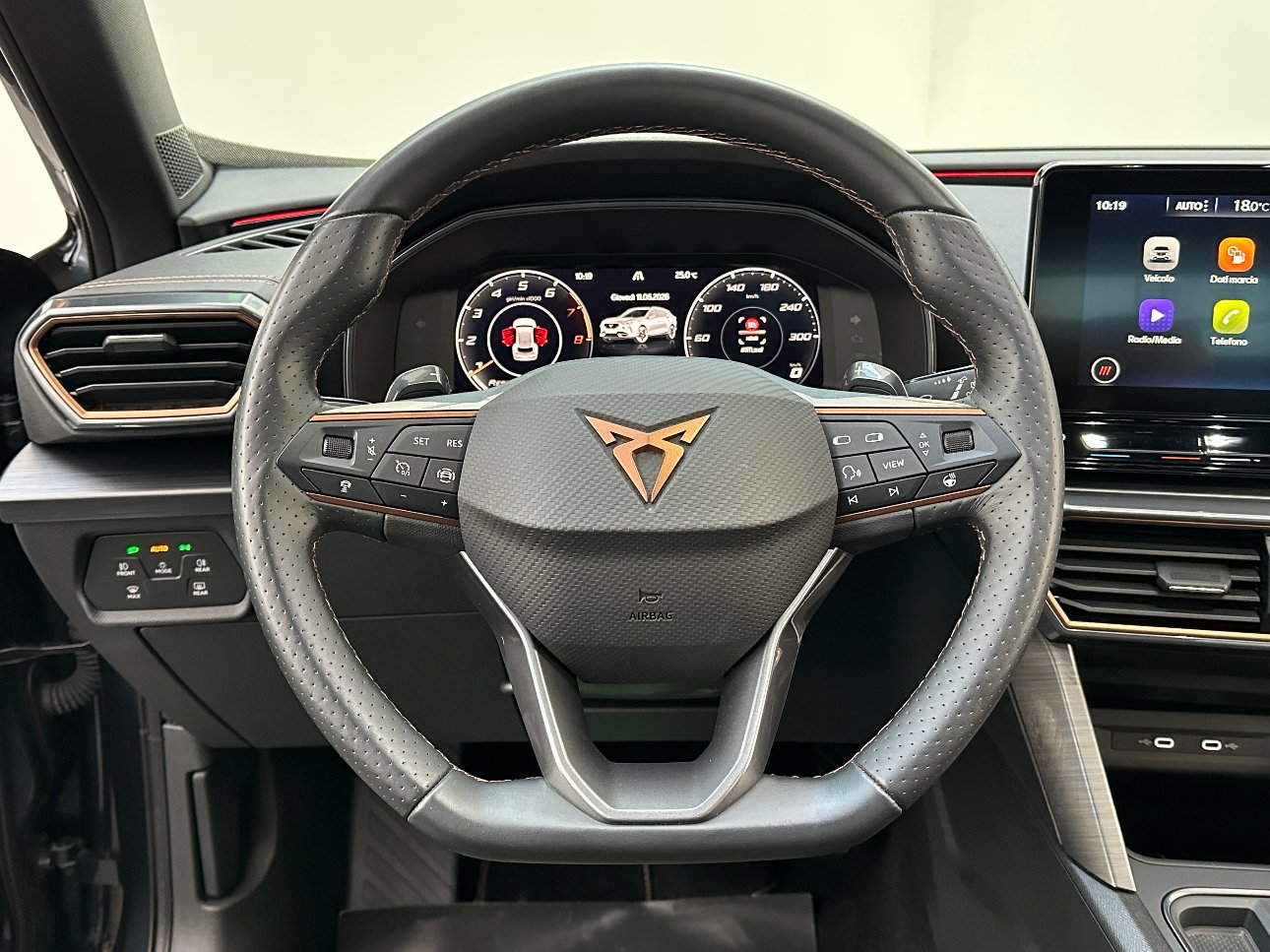 Cupra Formentor 1.5 tsi 150cv dsg AMBIENTE|ACC|PADDLES|18′