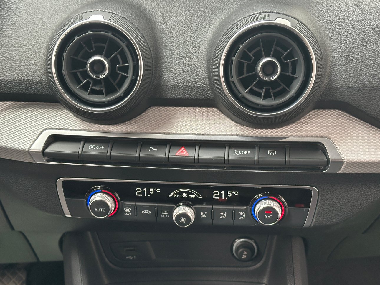 Audi Q2 35 1.5 tfsi s-tronic UNIPROP.|LED|REAR|ACC|CARPLAY|18′