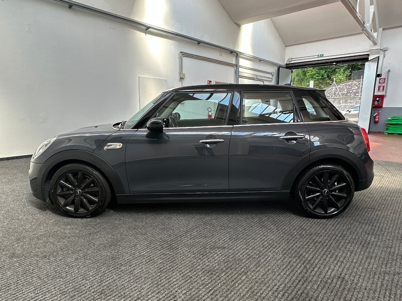 Mini Cooper SD 2.0 Auto 5p. EURO6|LED|PADDLES|17′