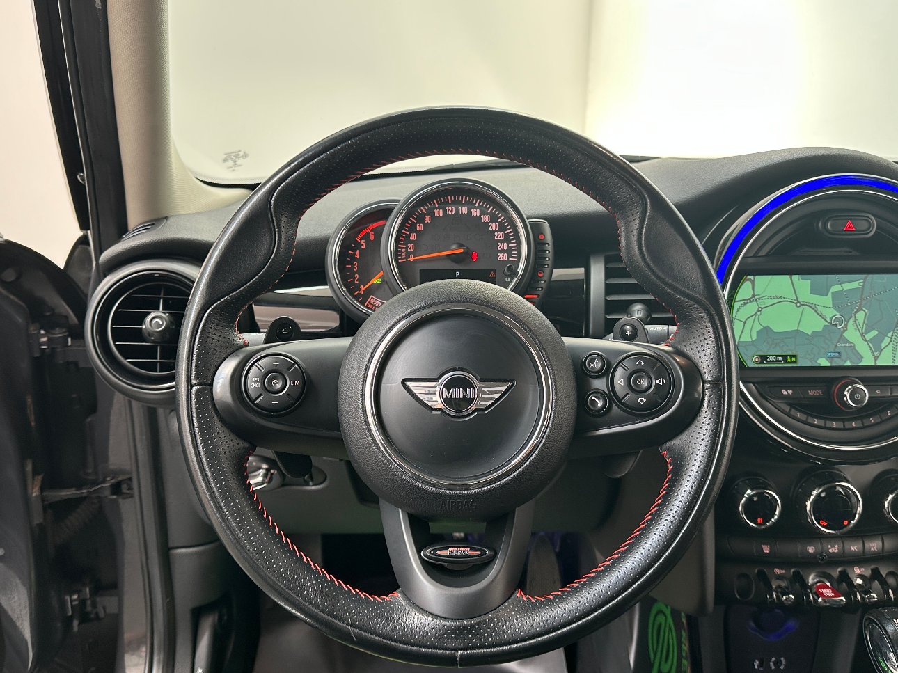 Mini Cooper SD 2.0 Auto 5p. EURO6|LED|PADDLES|17′