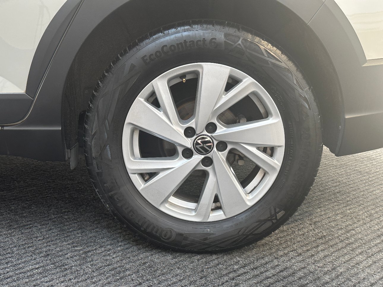 Volkswagen Taigo 1.0 tsi 110cv dsg NEOPAT.|PADDLES|LED|ACC