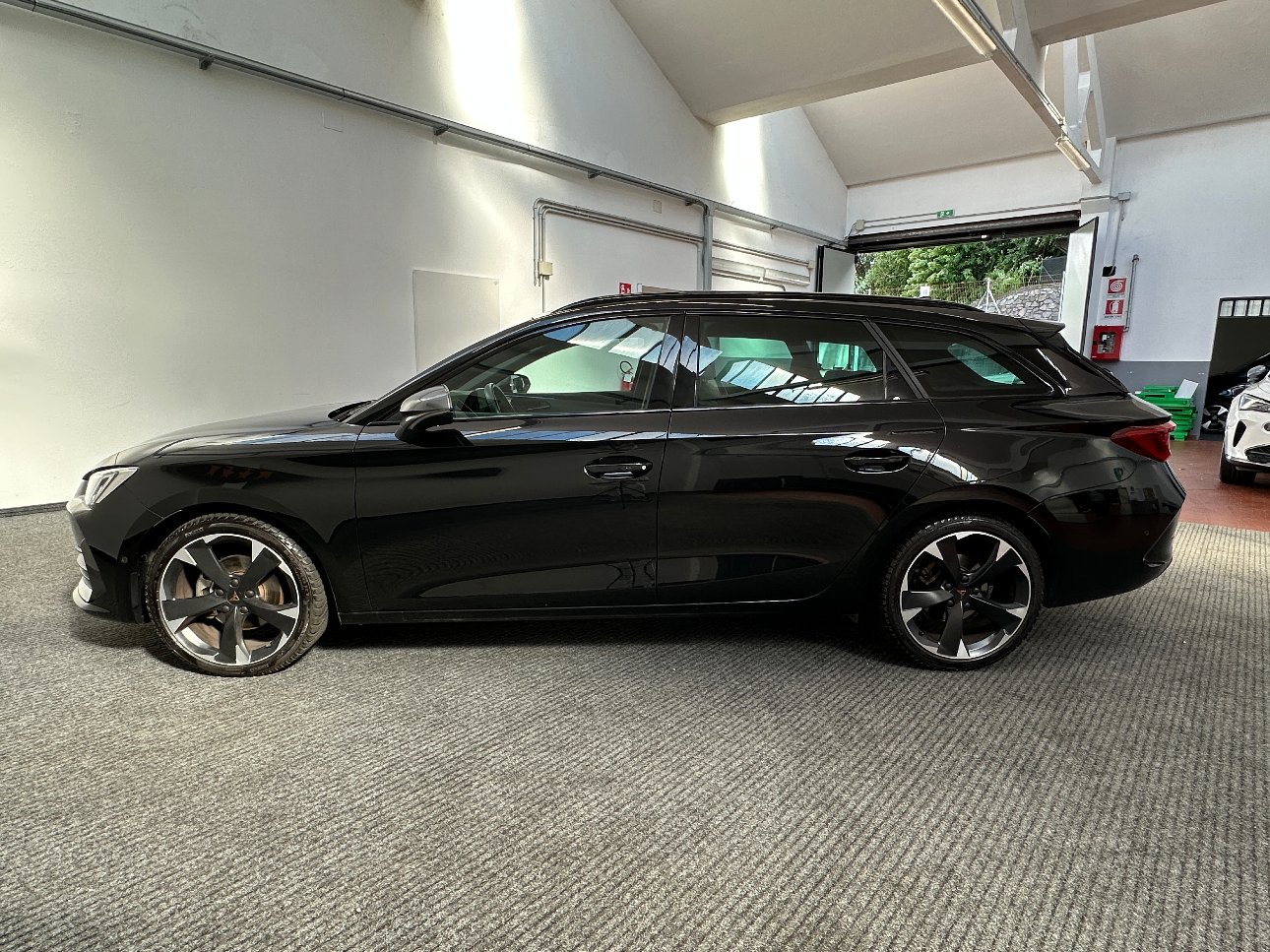 Cupra Leon Sportstourer 1.5 hybrid 150cv dsg REAR|KEYLESS|AMBIENT|ACC|18′