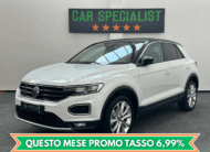 Volkswagen T-Roc 1.5 tsi Sport dsg RETROCAMERA|ACC|CARPLAY|18′