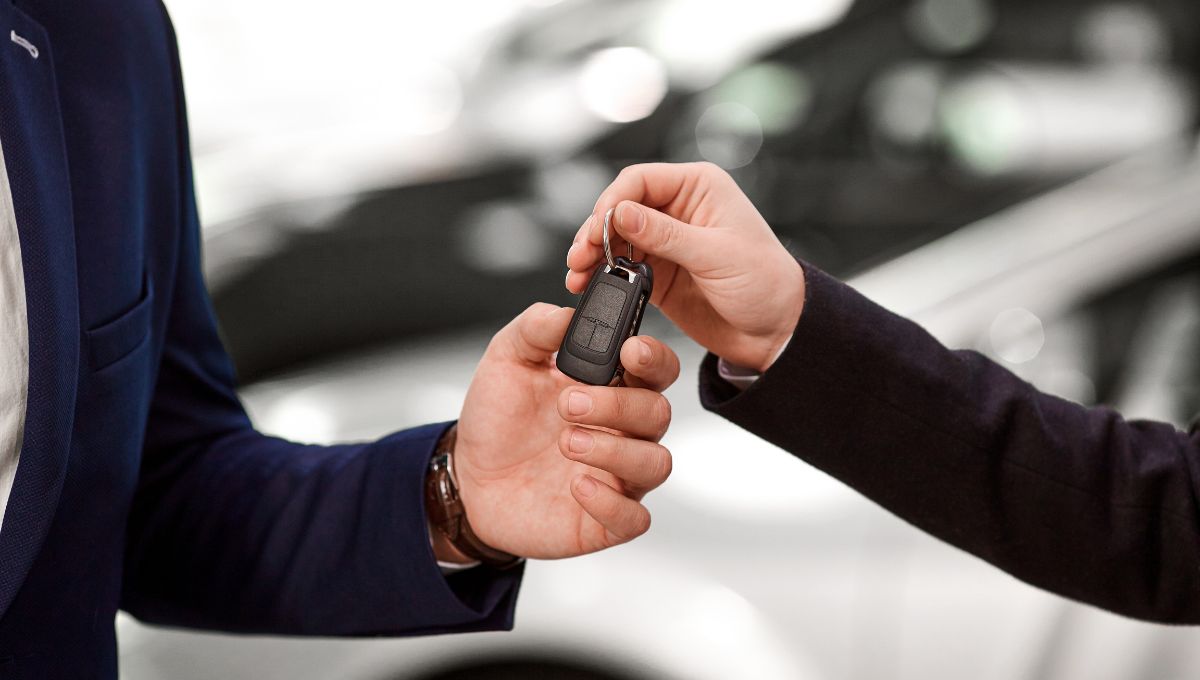 consegna chiavi auto