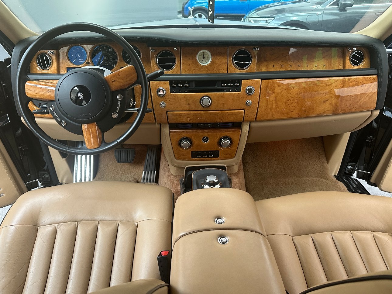 Rolls-Royce Phantom