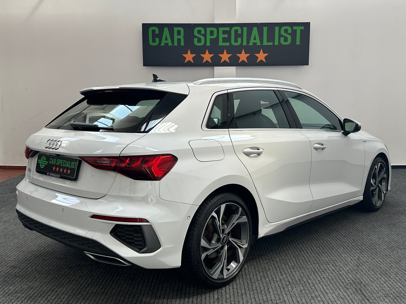 Audi A3 Sportback 30 1.0 tfsi mhev S line  NEOPAT:|360°|CARPLAY|HEAD-UP|18′