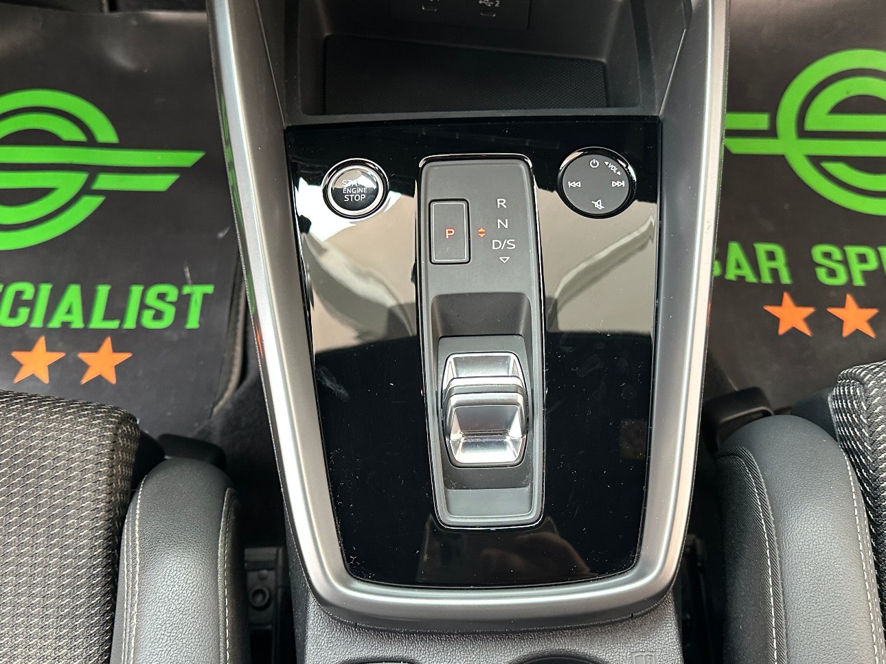 Audi A3 Sportback 30 1.0 tfsi mhev S line  NEOPAT:|360°|CARPLAY|HEAD-UP|18′