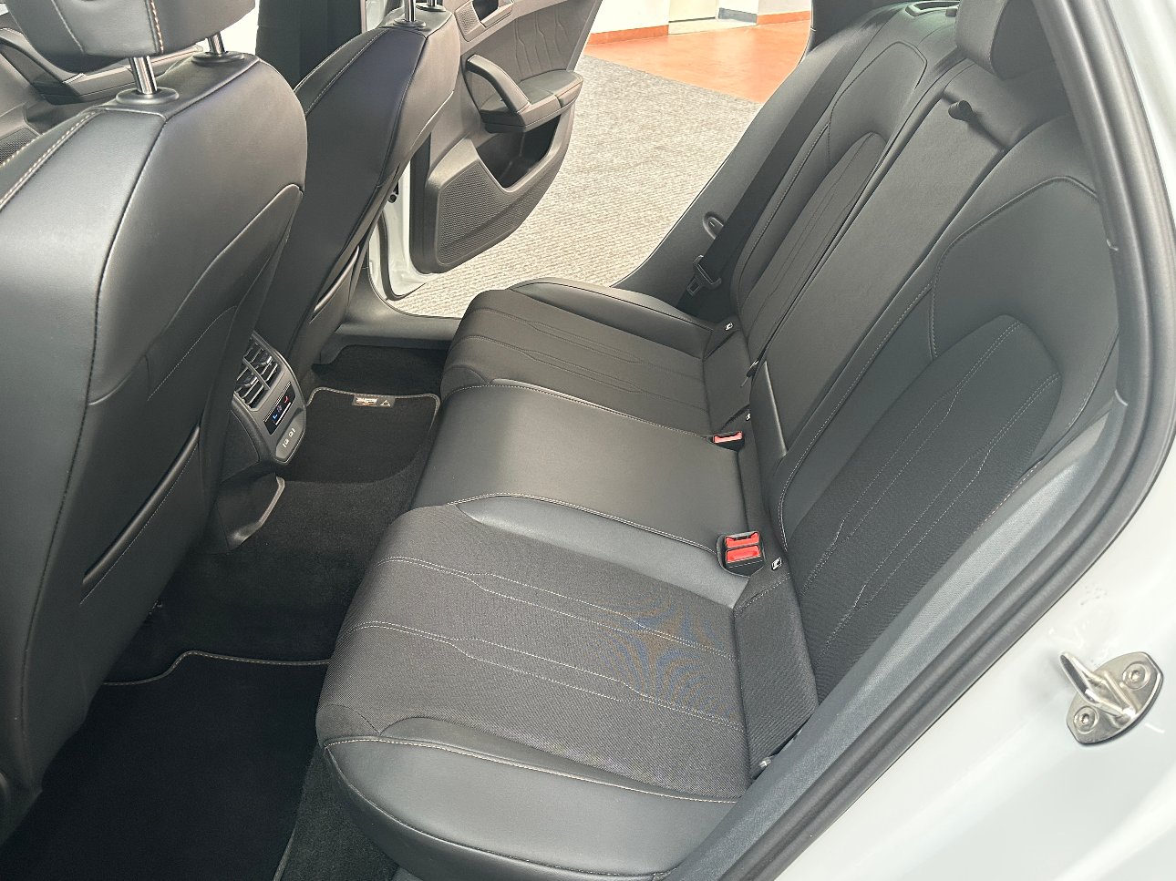 Cupra Leon 1.5 hybrid Sportstourer 150cv dsg LED|ACC|PADDLES|18′