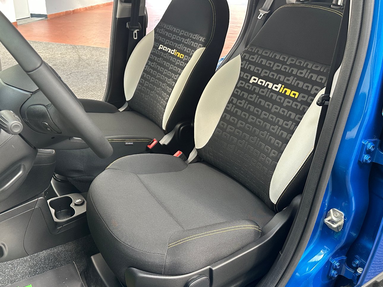 Fiat Panda 1.0 Pandina CROSS hybrid s&s 70cv 5p. PRONTA CONSEGNA