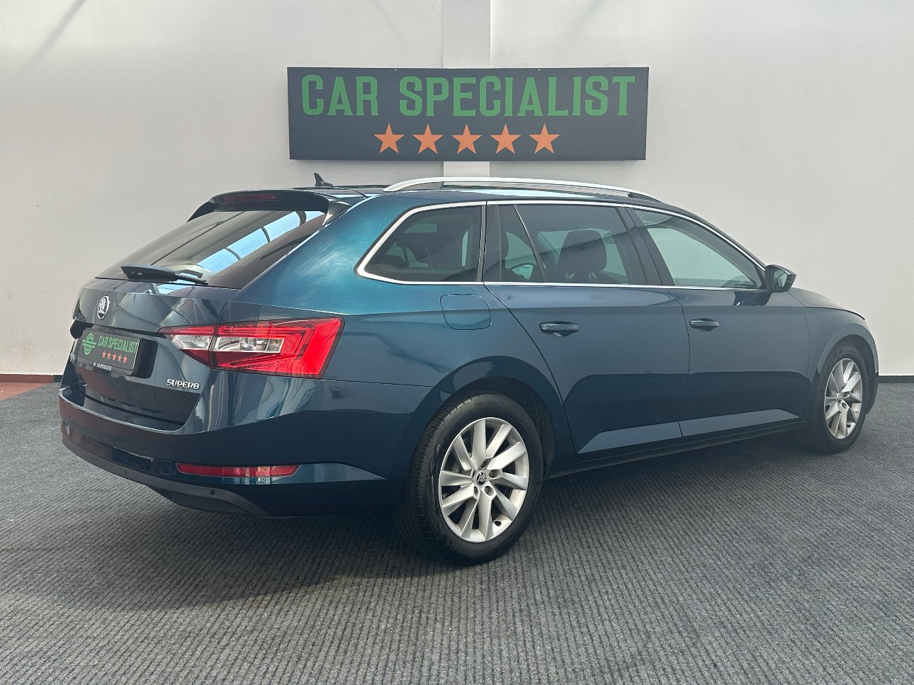 Skoda Superb Wagon 2.0 tdi Style 150cv dsg LED|CARPLAY|NAVI|17′