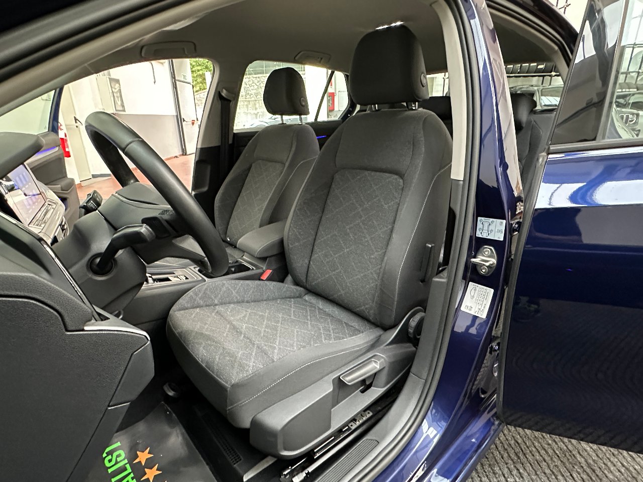 Volkswagen Golf 1.0 etsi evo Life 110cv dsg