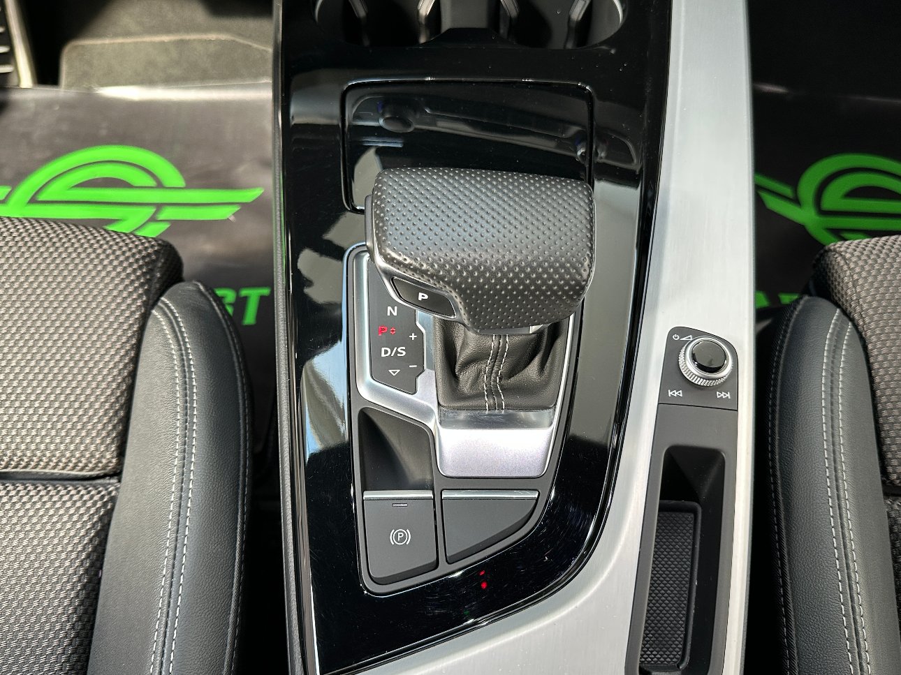 Audi A4 Berlina 35 2.0 tdi mhev S line SEDAN REAR|ACC|CARPLAY|18′