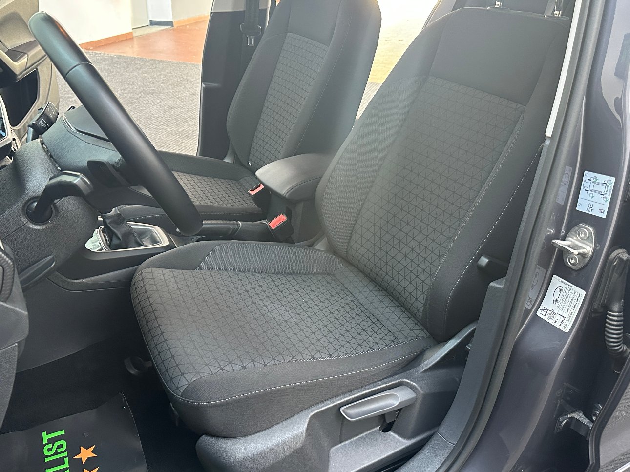 Volkswagen T-Cross 1.0 tsi 110cv dsg R-LINE ACC|PADDLES|NEOPAT.|17′