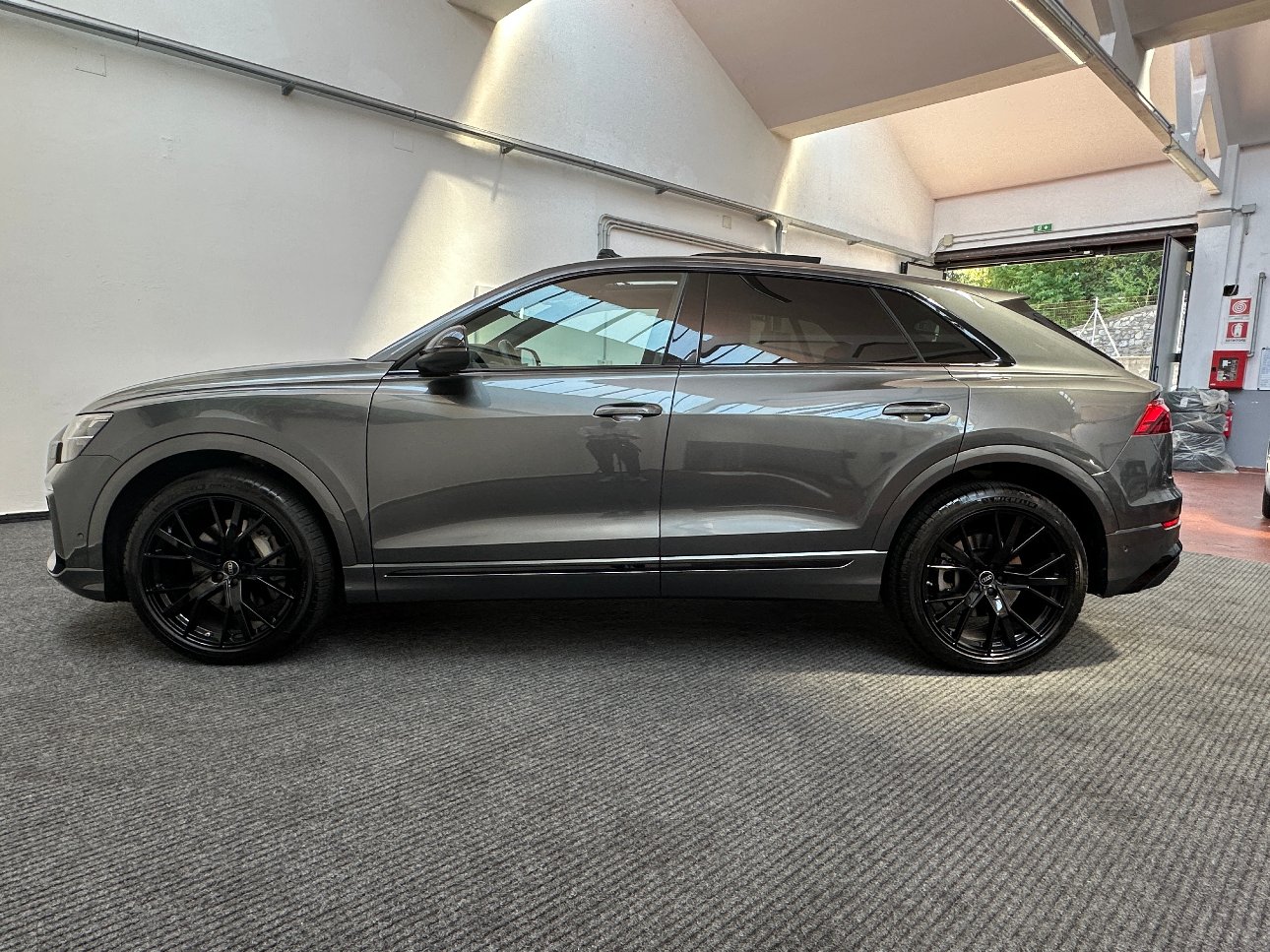Audi Q8 3.0 tdi mhev S line quattro 360°|TETTO|ACC|ALCANTARA|22′
