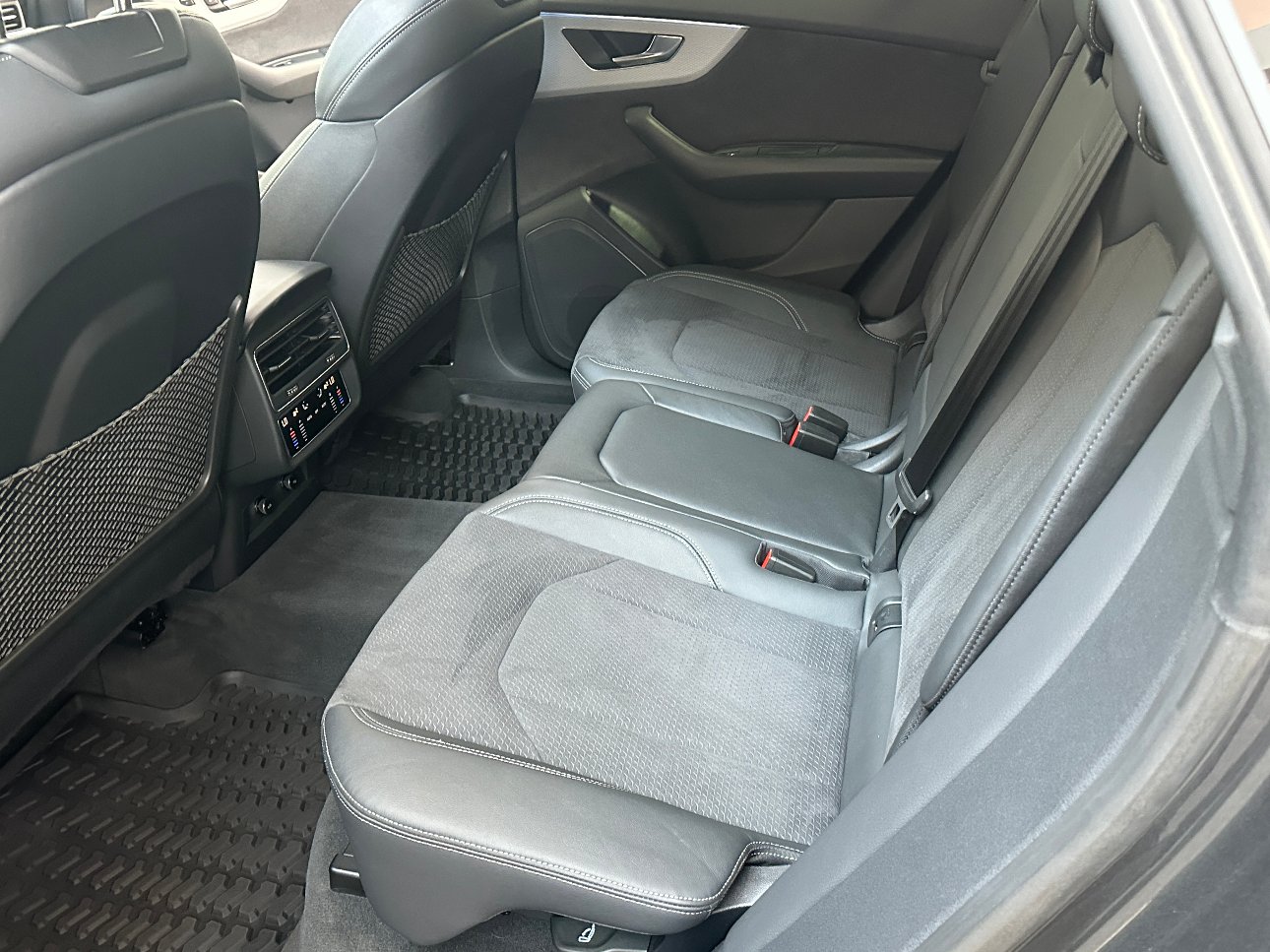 Audi Q8 3.0 tdi mhev S line quattro 360°|TETTO|ACC|ALCANTARA|22′