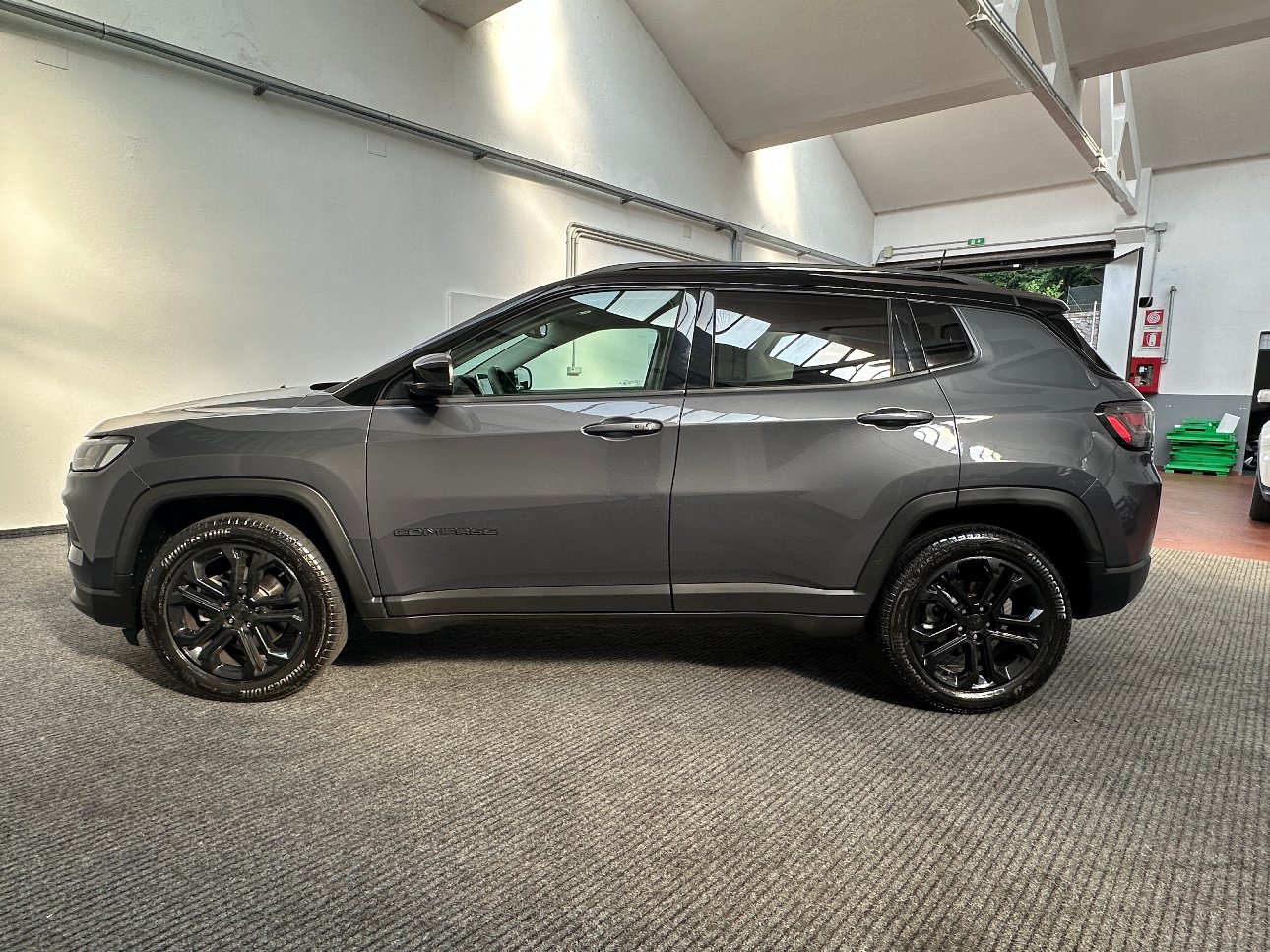 Jeep Compass 1.6 mjt Night Eagle 2wd 130cv UNIRPOP.|CARPLAY|18′