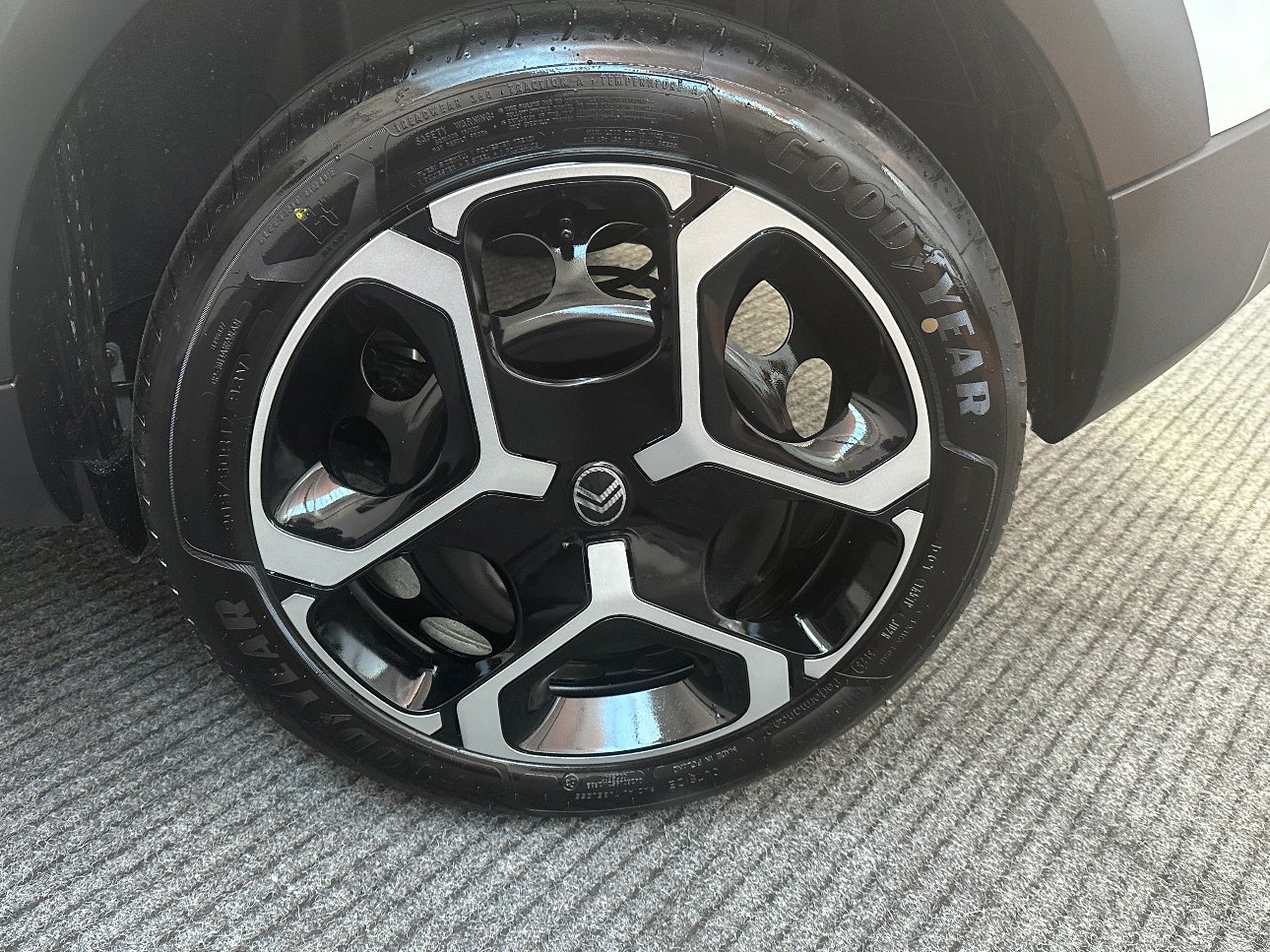 Citroen C3 1.2 Plus 100cv UNIPROP.|PRONTA.CONSEGNA|CARPLAY
