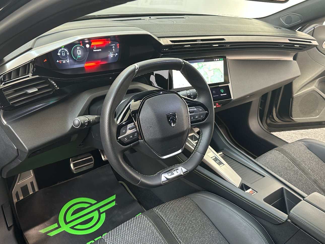 Peugeot 308 1.2 hybrid GT AUTO|360°|ACC|CARPLAY|17′