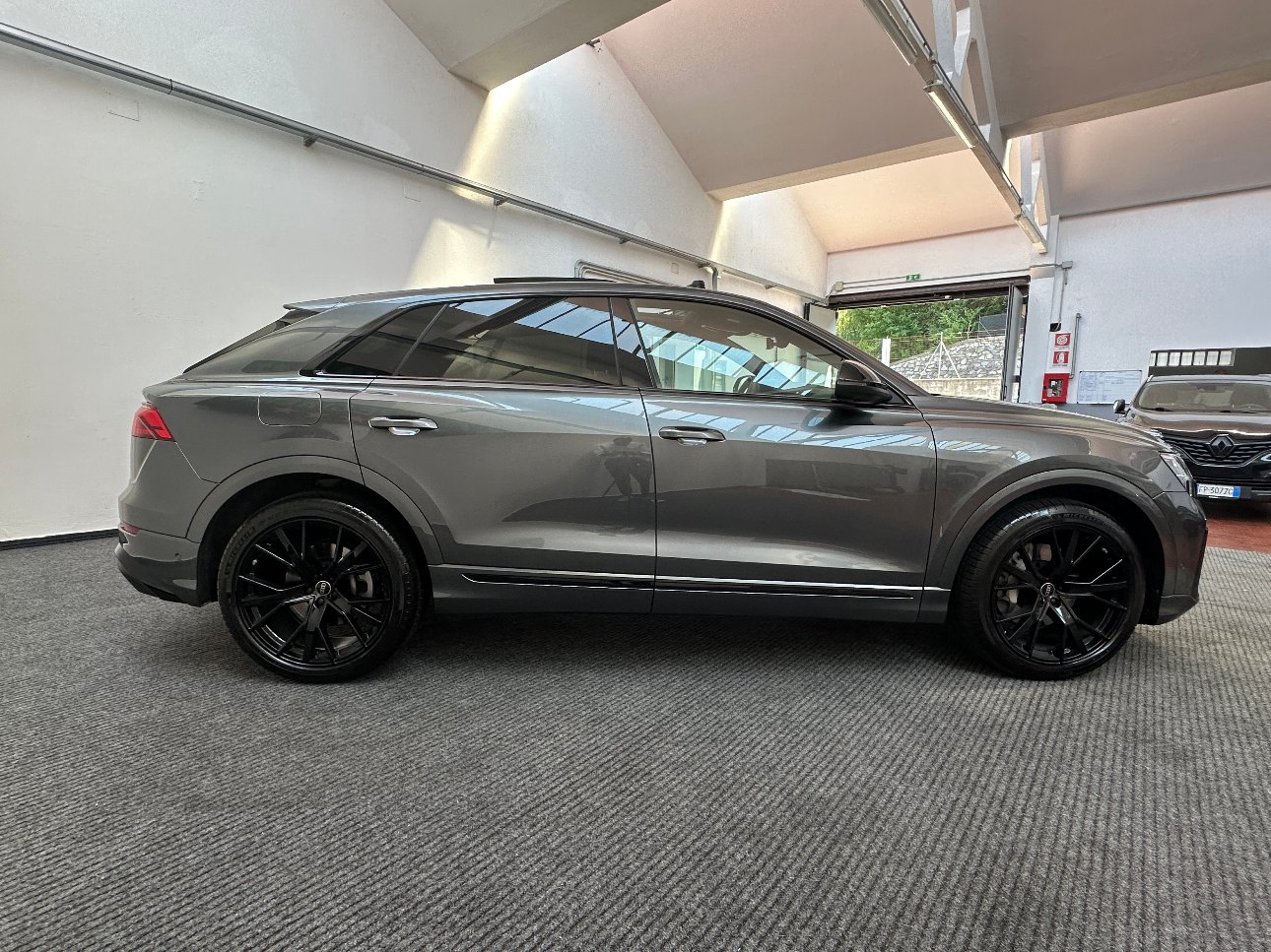 Audi Q8 3.0 tdi mhev S line quattro 360°|TETTO|ACC|ALCANTARA|22′